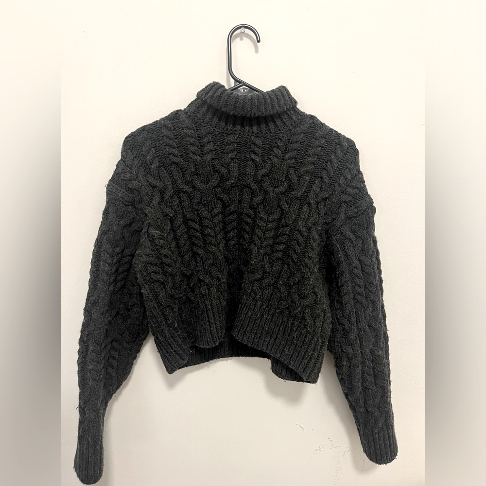 Zara grey cropped turtleneck cable knit sweater
